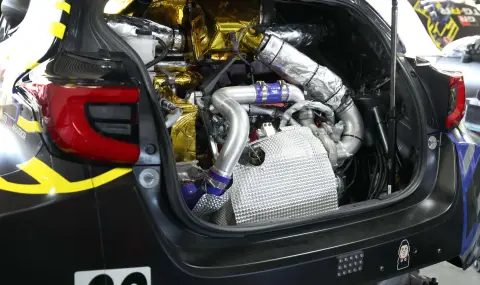 Toyota се цели в мощност от над 400 к.с. за новия си двулитров двигател - 1