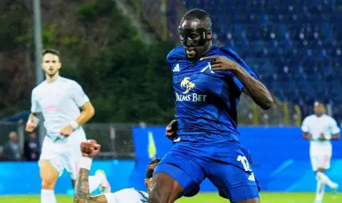 Левски, Мустафа Сангаре, Сабах, футбол - 1