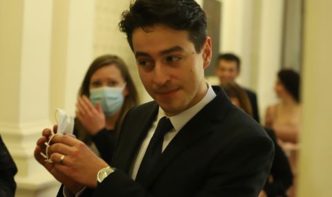 Атанас Атанасов се заема с 10-годишен план за културата - 1