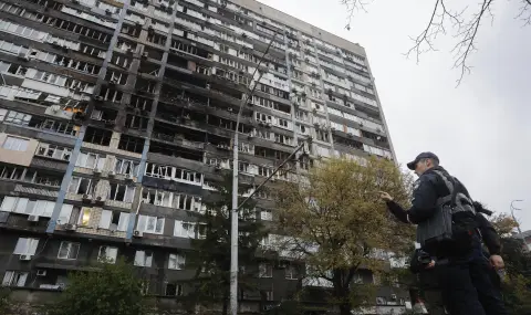 600 хиляди домакинства в Украйна останаха без ток заради масирана руска атака - 1