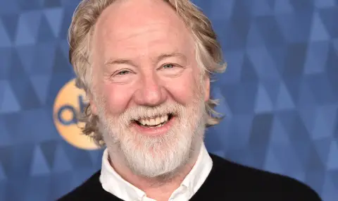 Носителят на „Еми“ Тимъти Бъсфийлд е обвинен в сексуално посегателство над деца - 1