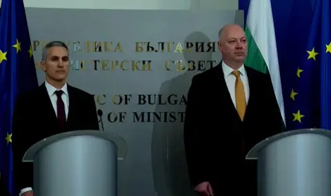 Желязков предава властта на Андрей Гюров - 1