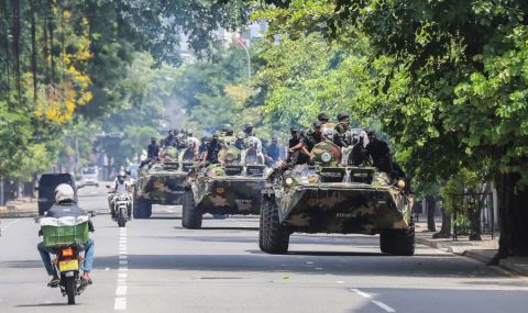 Шри Ланка: Властите разположиха бронирани машини в столицата - 1