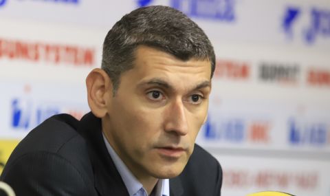 Сашо Попов към спортния министър: ЦСКА не може да научава бъдещето си през медиите - 1