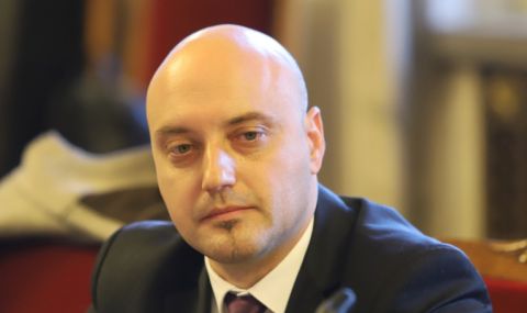 Атанас Славов: Искаме Румен Радев да наложи вето върху промените в Изборния кодекс - 1