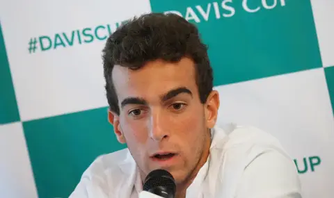 Контузия спря Янаки Милев на четвъртфинала в Бон - 1