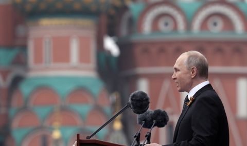 На Острова: Речта на Путин на 9 май беше отчаяна - 1