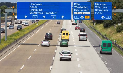 Разгорещен дебат: да има ли лимит за скоростта по германските аутобани - 1