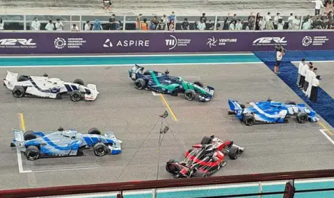 F1 driver vs autonomous AI car (VIDEO)  - 1