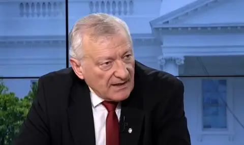  Данов: Путин иска да открадне няколко часа, за да си направи парада на 9-ти май, след което ще удари с ярост