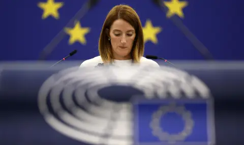 Роберта Мецола: Гордея се с гласуването на Европейския парламент. Честито, България  - 1