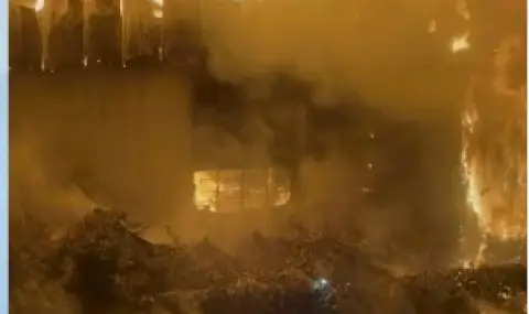 Има загинал при пожара на склад в столичния "Гоце Делчев" - 1