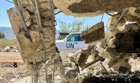 Израелски дронове са пуснали гранати в близост до миротворците на ООН в Ливан - 1