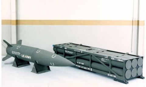 Вашингтон обсъжда предаването на Украйна на тактически ракети "АТАКМС" - 1