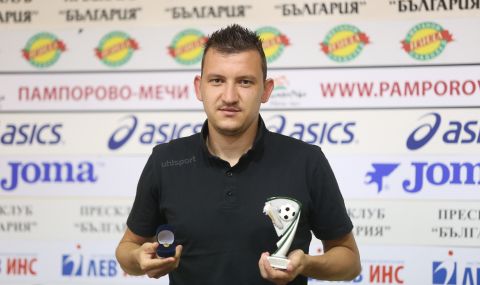 Тодор Неделев подписва нов договор с Ботев Пловдив до една-две седмици - 1