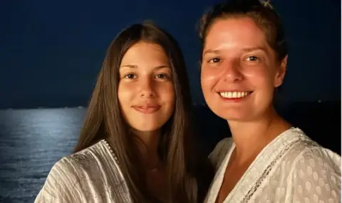 Дъщерята на Алекс Сърчаджиева с първо гадже (СНИМКА) - 1