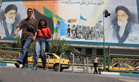 В Иран екзекутираха публично мъж, убил четирима души от едно семейство - 1