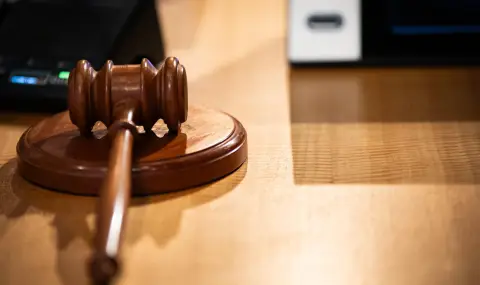 Florida congresswoman accused of embezzling millions in federal COVID-19 funds  - 1