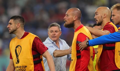Огромен скандал избухна в Сърбия след колосалните бонуси във футболната федерация за провала в Катар - 1