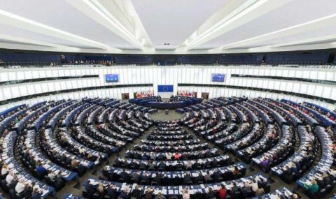 БГ социалистите в Европарламента осъдиха уволнението на журналисти от "Дума" - 1