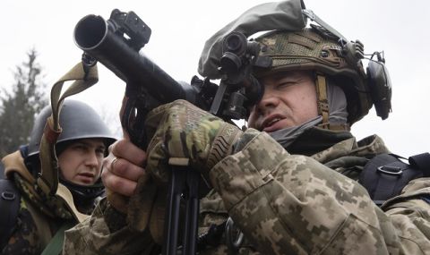Мощна офанзива! Украйна подготвя 40 000 военнослужещи в осем бригади за очакваното контранастъпление  - 1