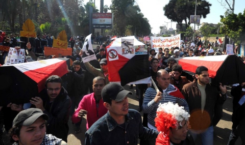 Разделен Египет чества година от революцията - 1
