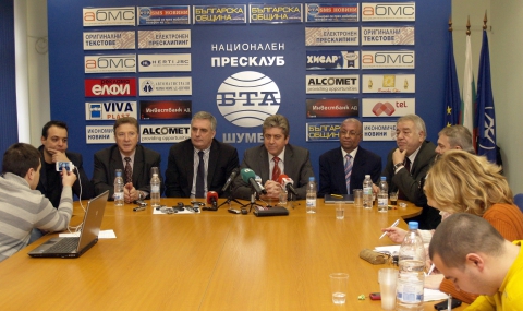 Първанов: Политиката се превръща в средство за решаване на лични проблеми - 1