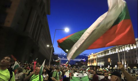 Протест срещу локдауна: Да ги затворим ние, не те нас! - 1