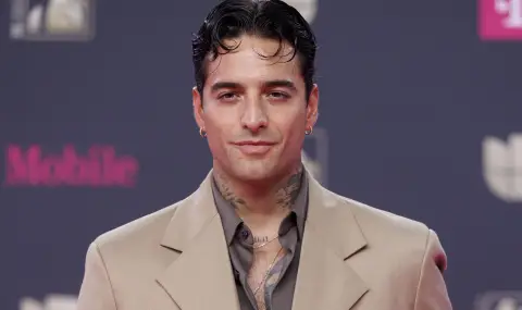 Малума изненада феновете си с пълна промяна във визията (СНИМКИ) - 1