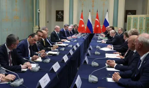 Турция продължава да полага усилия за постигане на справедлив и траен мир в Украйна - 1