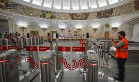 Всички станции на московското метро вече "разпознават" пътниците - 1
