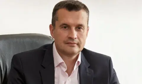 Калоян Методиев: През ГЕРБ президентът Румен Радев е четвъртият партньор в сглобката