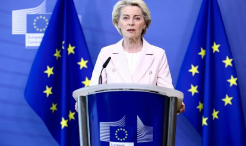 Урсула фон дер Лайен е на посещение в Киев - 1