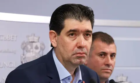 Посещението на Зафиров в Пекин заздрави и партийните, и икономическите връзки между двете държави - 1