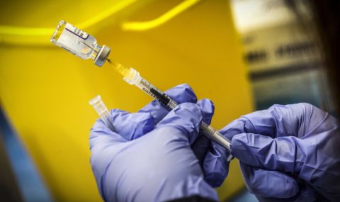 От 11 май в САЩ: Без задължителна ваксинация срещу коронавирус за федералните служители и за пристигащите в страната - 1