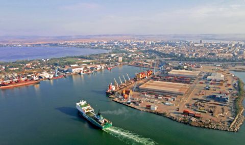 Започна удълбочаване на пристанищен терминал Бургас-запад - 1