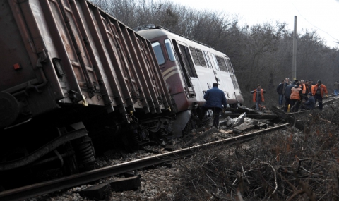 Щети за 1 млн. лева от катастрофата на товарния влак край Яна - 1