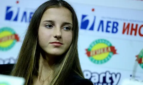 Елизара Янева и Росица Денчева се присъединиха към Националния тенис лагер