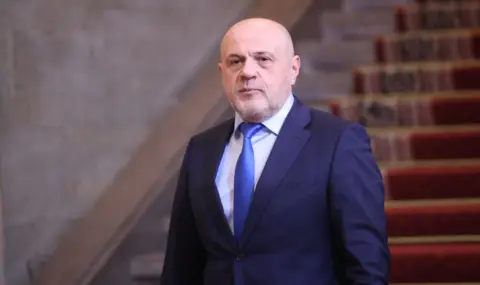 Томислав Дончев: Служебно правителство може да ни отклони от еврозоната - 1