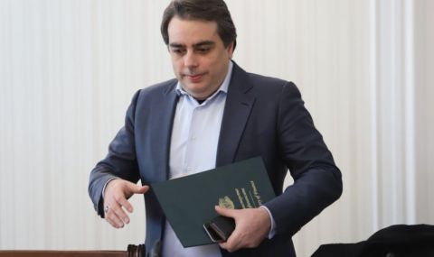 Кой е Асен Василев - кандидатът за премиер от „Продължаваме промяната“ - 1