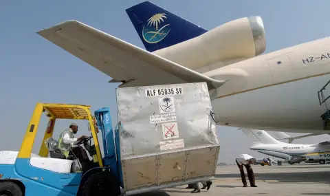 Boeing и Airbus отлагат доставките на нови товарни самолети - 1