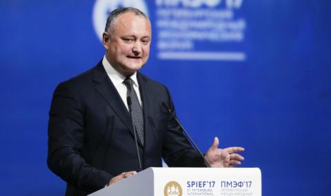 Спряха пълномощията на молдовския президент - 1