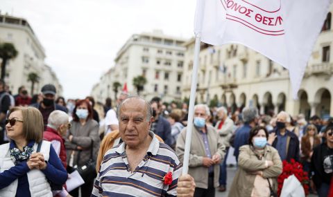 Денят на труда ще бъде отбелязан с 24-часова стачка и шествия в Гърция - 1