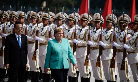 Супер успешна визита за Ангела Меркел - 1