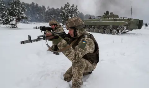 Стотици украински войници са били пленени при хаотичното изтегляне от Авдеевка - 1