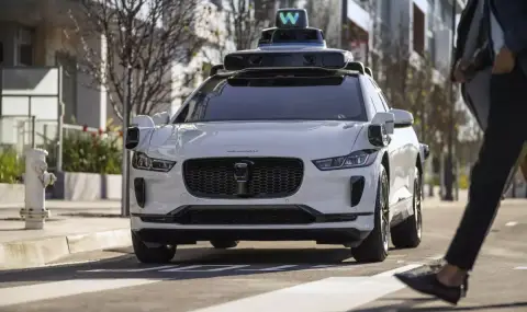 Waymo "замразява" автономните си таксита поради сериозен проблем с безопасността - 1