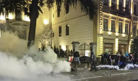 Управляващите спечелиха убедително местните избори в Грузия на фона на ожесточени протести на опозицията (ВИДЕО) - 1