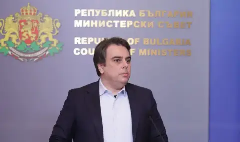 Асен Василев: Имаме 1 млрд., с който да си помогнем за догодина и дефицит от 2,5%