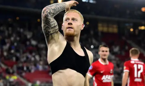 Нападател на АЗ Алкмаар отказал трансфер в Лига 1 - 1