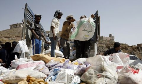 Недохранване, недостиг на ток и вода: Йемен е пред колапс - 1